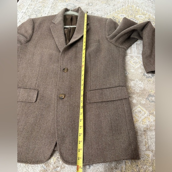 J. Crew Men’s Herringbone Wool Blazer - Picture 11 of 14